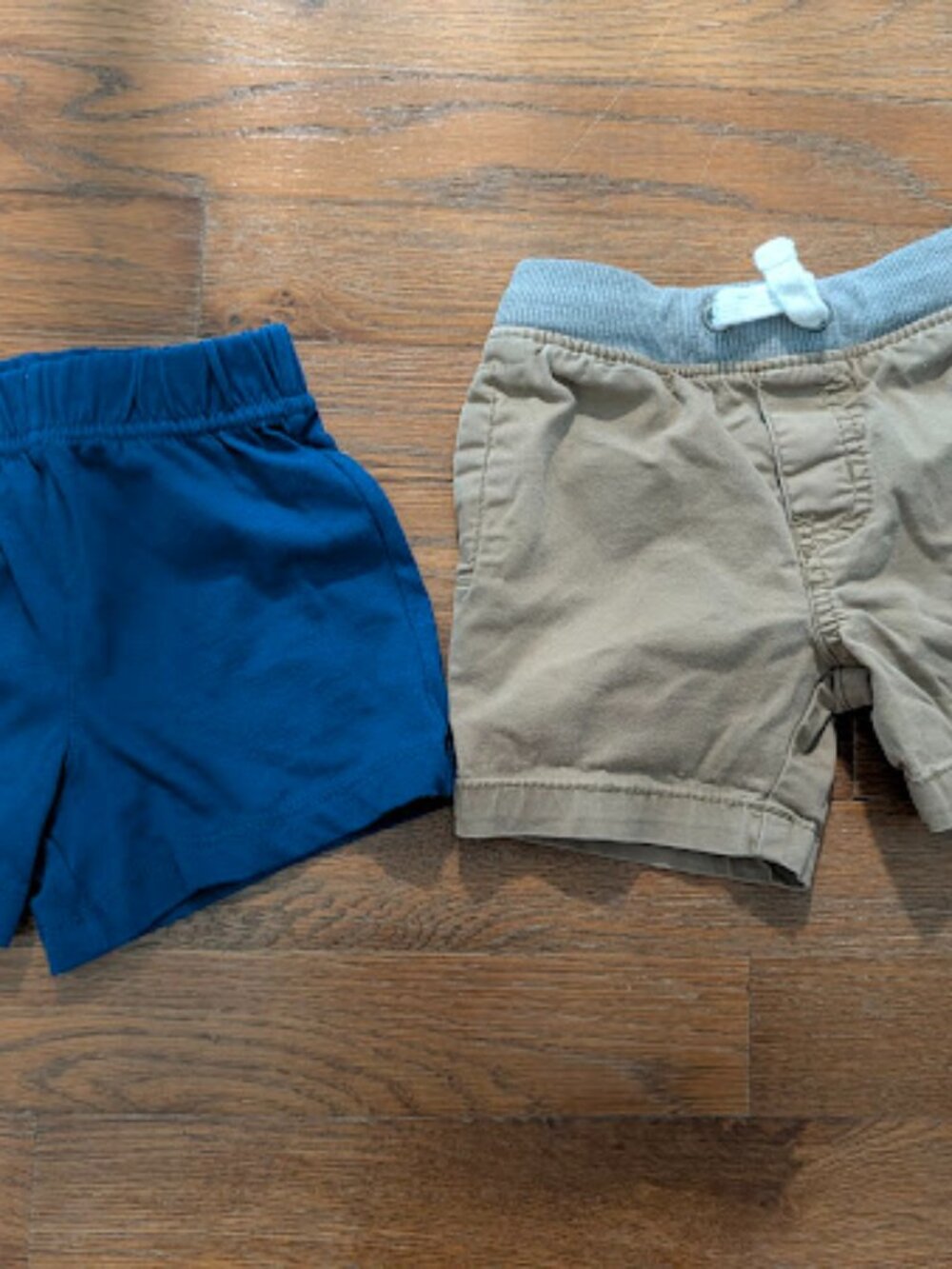Set of 2 Casual Shorts for Boys 12M